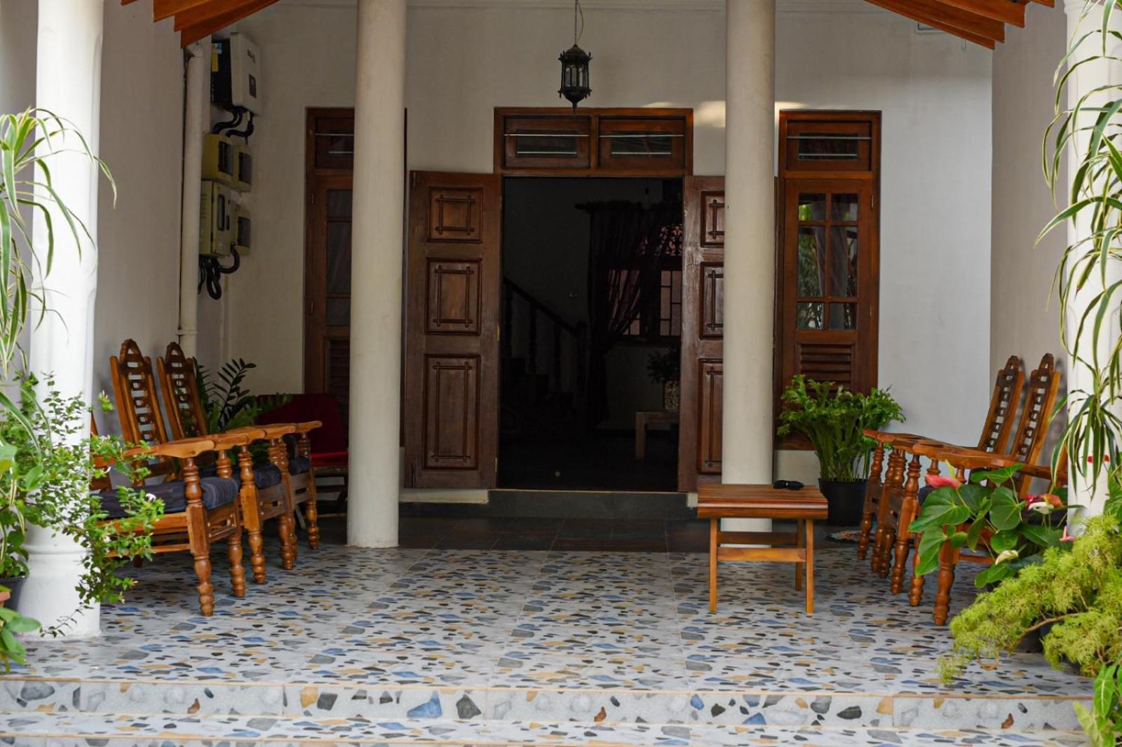 4Ty Two Homestay Galle Εξωτερικό φωτογραφία
