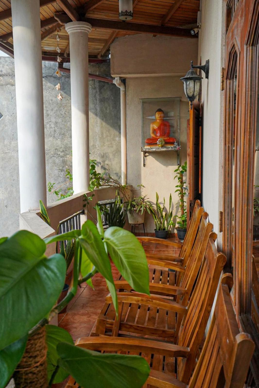 4Ty Two Homestay Galle Εξωτερικό φωτογραφία