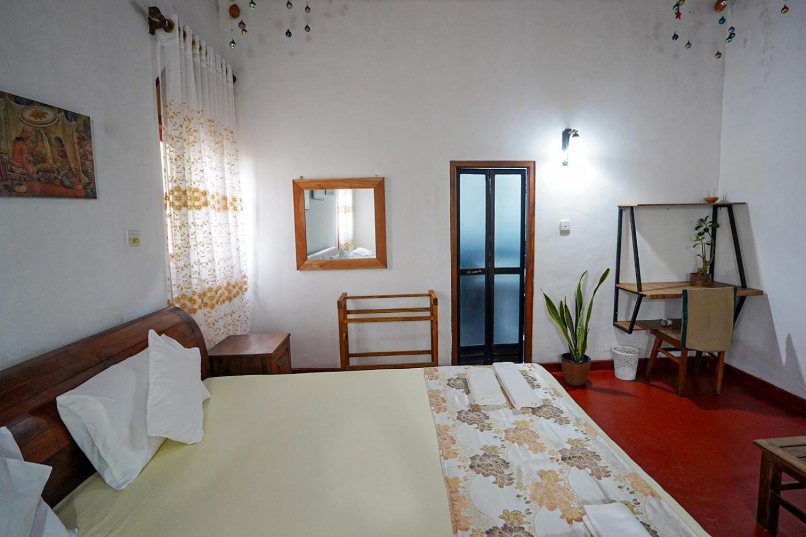 4Ty Two Homestay Galle Εξωτερικό φωτογραφία