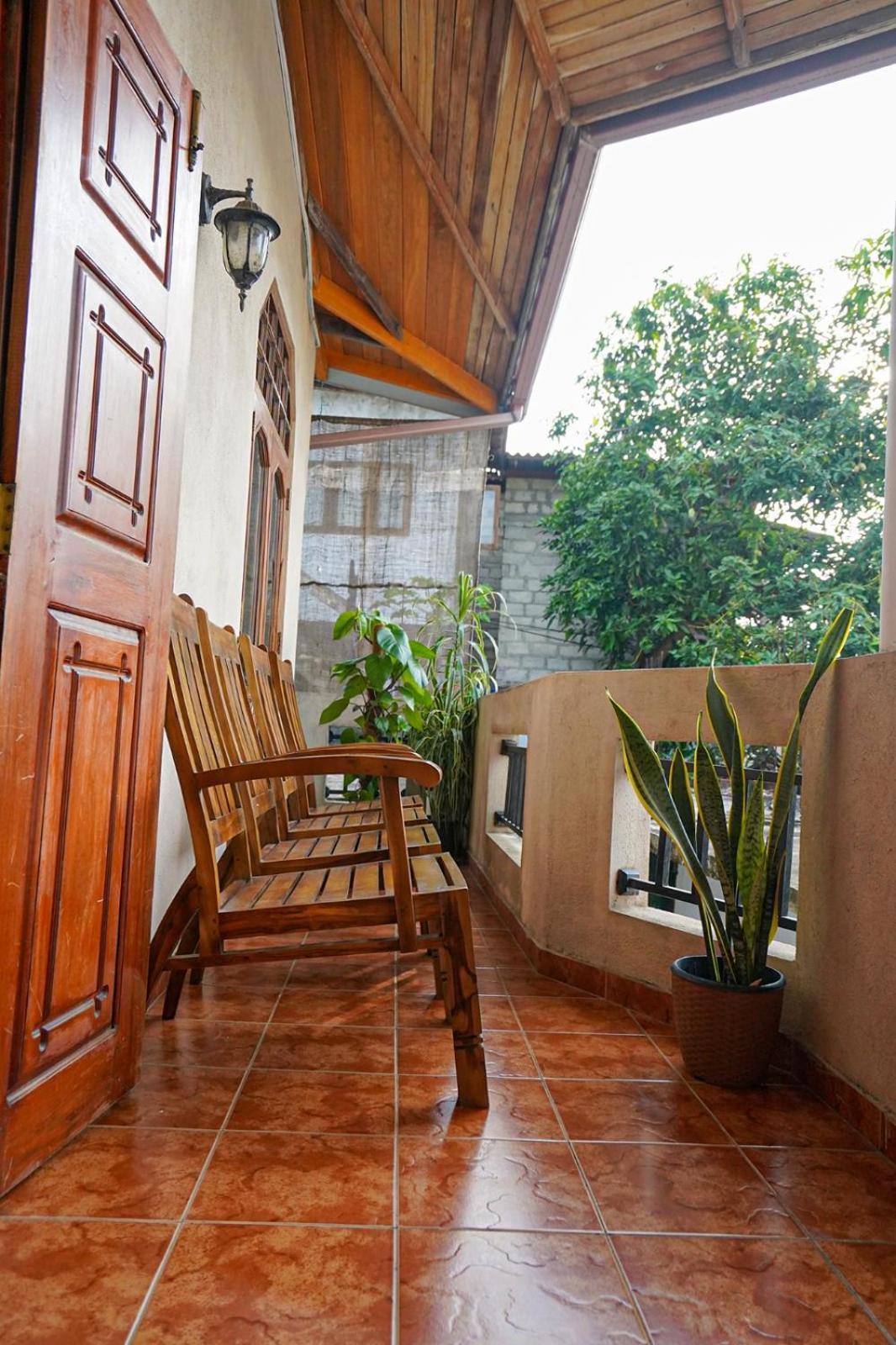 4Ty Two Homestay Galle Εξωτερικό φωτογραφία