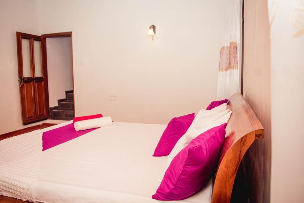 4Ty Two Homestay Galle Εξωτερικό φωτογραφία